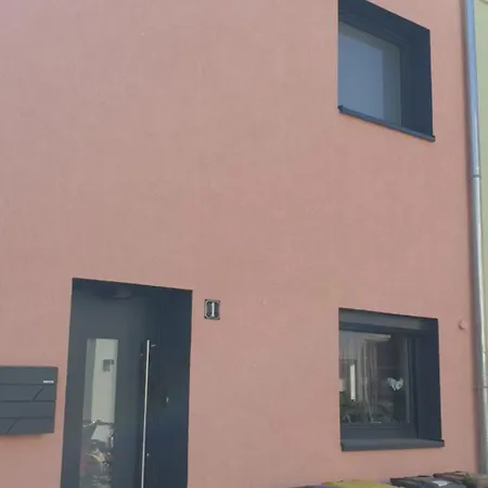 Haus Mit Garten, 20 Min. Zum Dom&messe * Kolín nad Rýnem