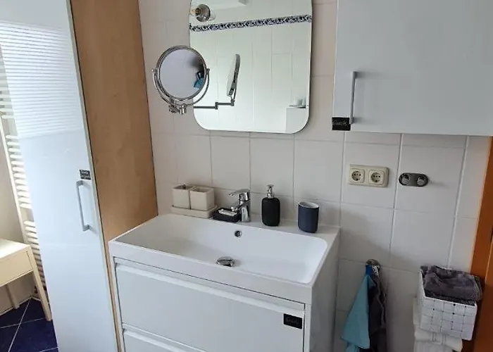 Haus Mit Garten, 20 Min. Zum Dom&messe Apartmán