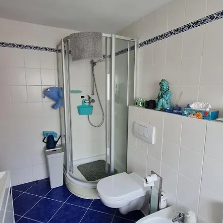 Haus Mit Garten, 20 Min. Zum Dom&messe Апартаменты Кёльн