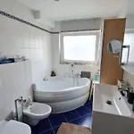 Апартаменты Haus Mit Garten, 20 Min. Zum Dom&messe